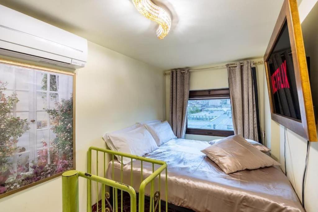 10' From Station-300 M From The Metro Appartement *