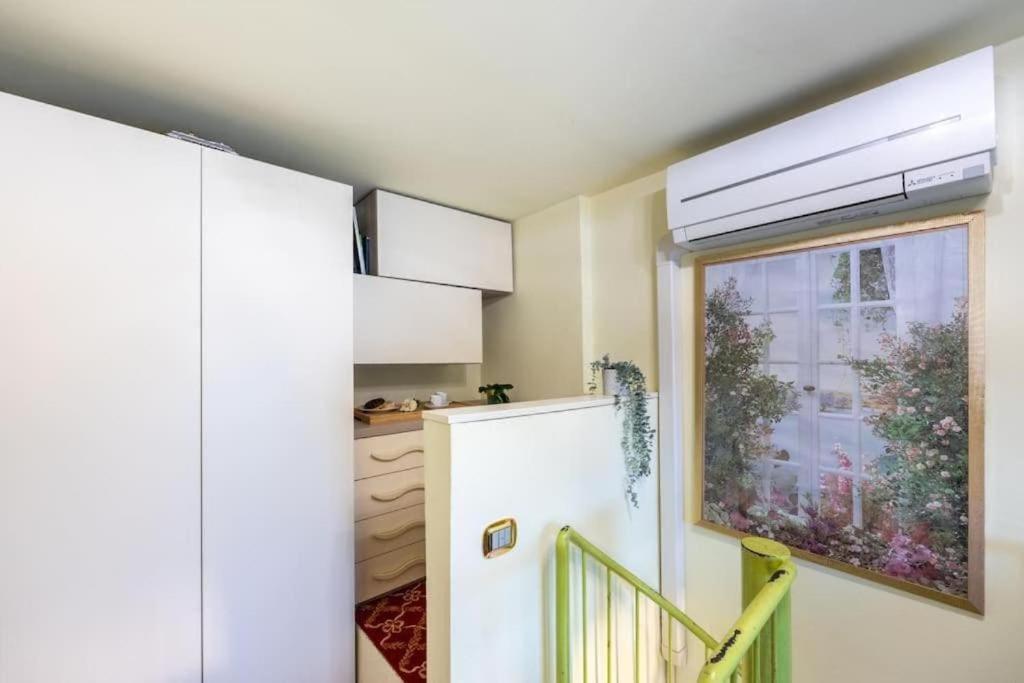 10' From Station-300 M From The Metro * Milan